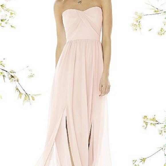 Social Bridesmaids Strapless Georgette A-Line Gown - Size 4 - Picture 1 of 2